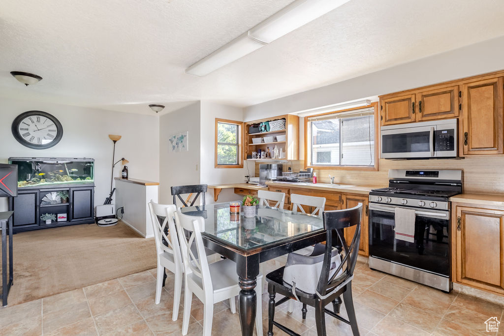 Photo 7 for MLS #2118264 at 134 W Center St