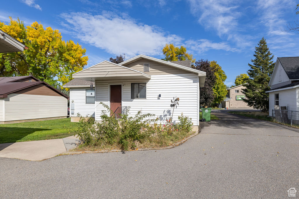 Photo 21 for MLS #2118264 at 134 W Center St