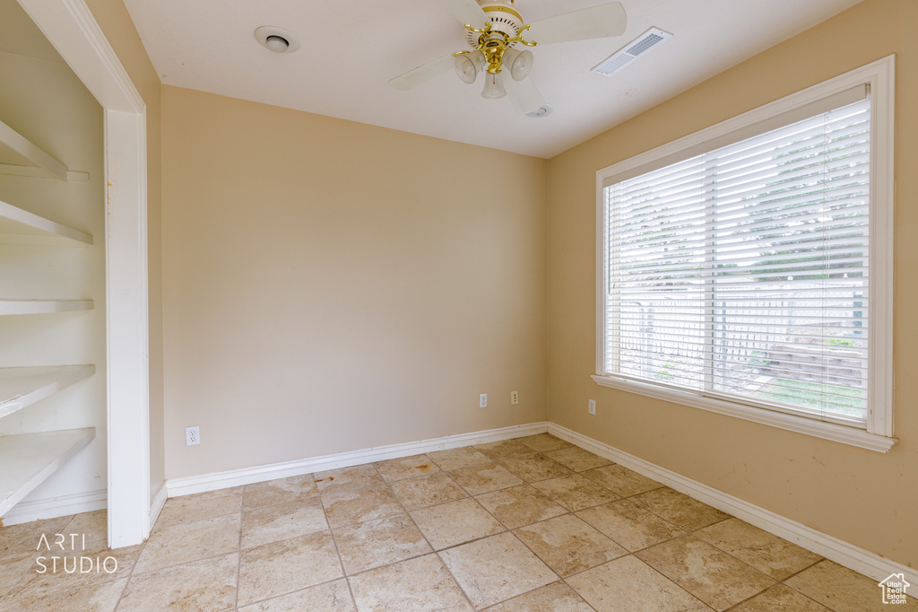 Photo 40 for MLS #2118272 at 2897 S Palm Cir