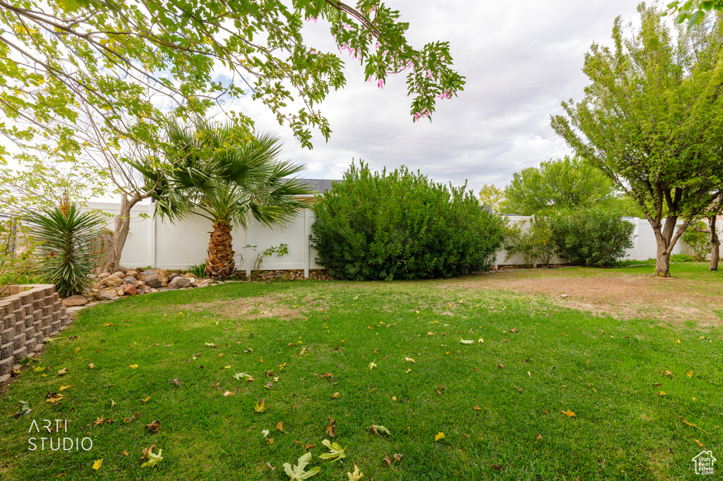 Photo 47 for MLS #2118272 at 2897 S Palm Cir