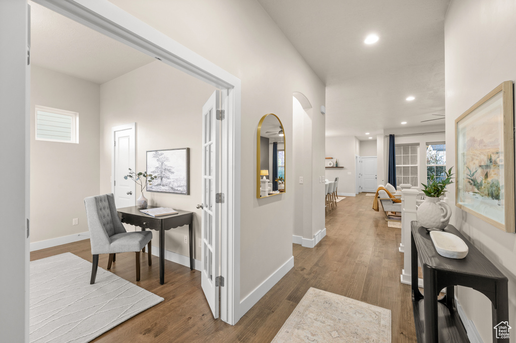Photo 2 for MLS #2118275 at 10734 S Lake Terrace Ave