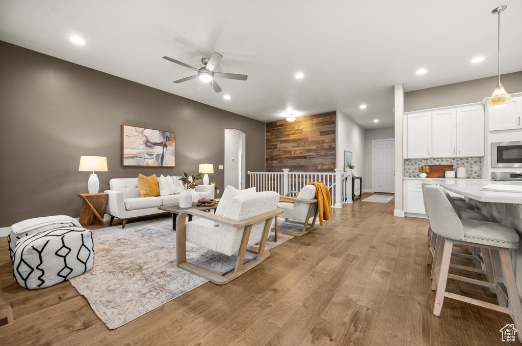 Photo 8 for MLS #2118275 at 10734 S Lake Terrace Ave