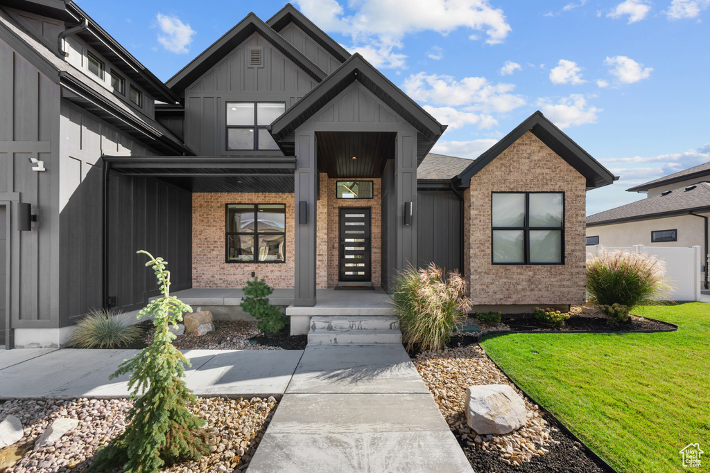 Photo 2 for MLS #2118277 at 13387 S Sky Ranch Rd
