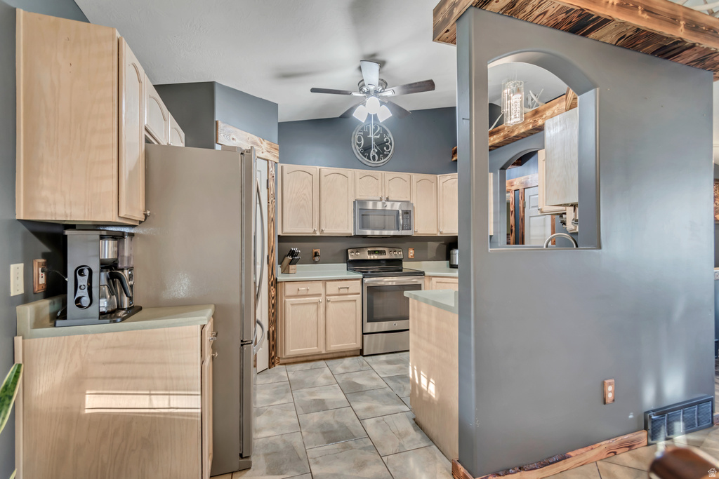 272 S 950 W Tooele, UT 84074