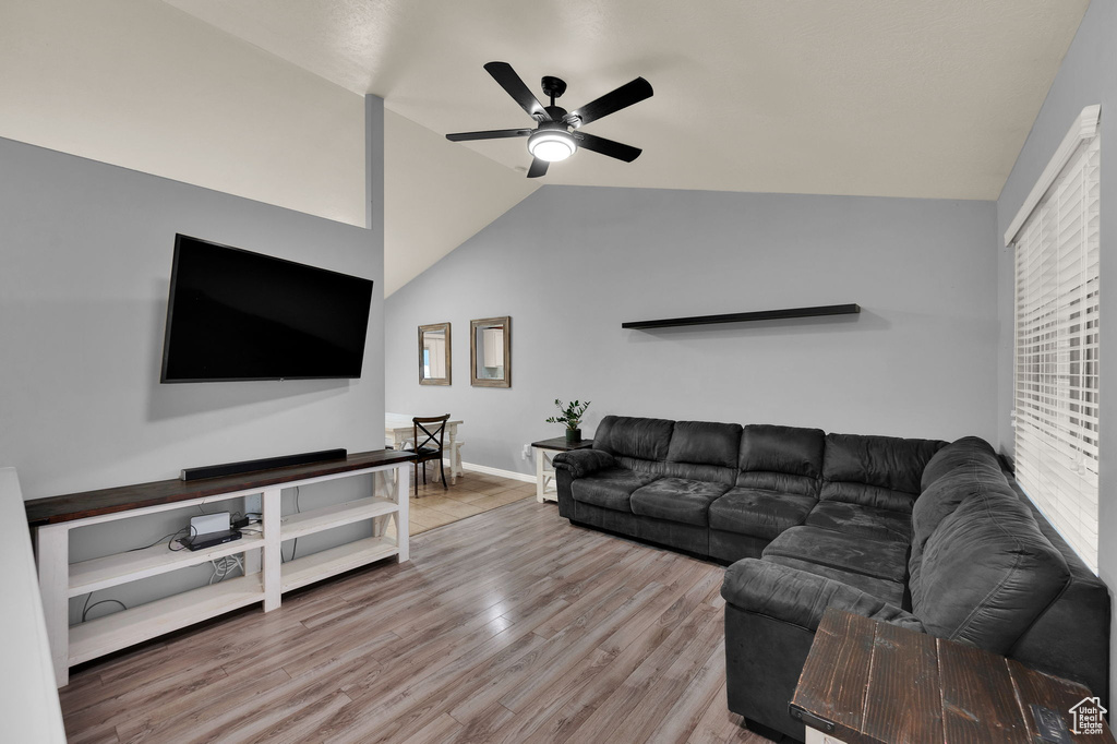Photo 3 for MLS #2118280 at 3523 N Flower St
