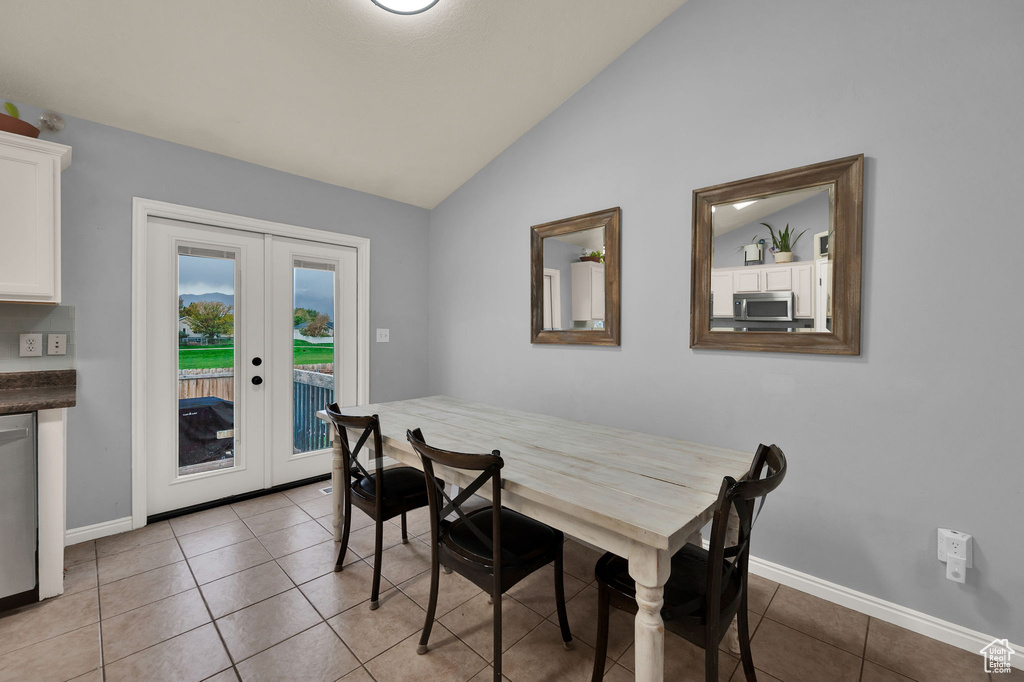 Photo 7 for MLS #2118280 at 3523 N Flower St