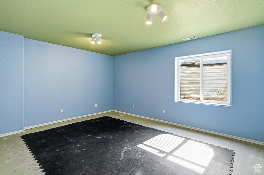 Photo 29 for MLS #2118287 at 4155 W 275 North