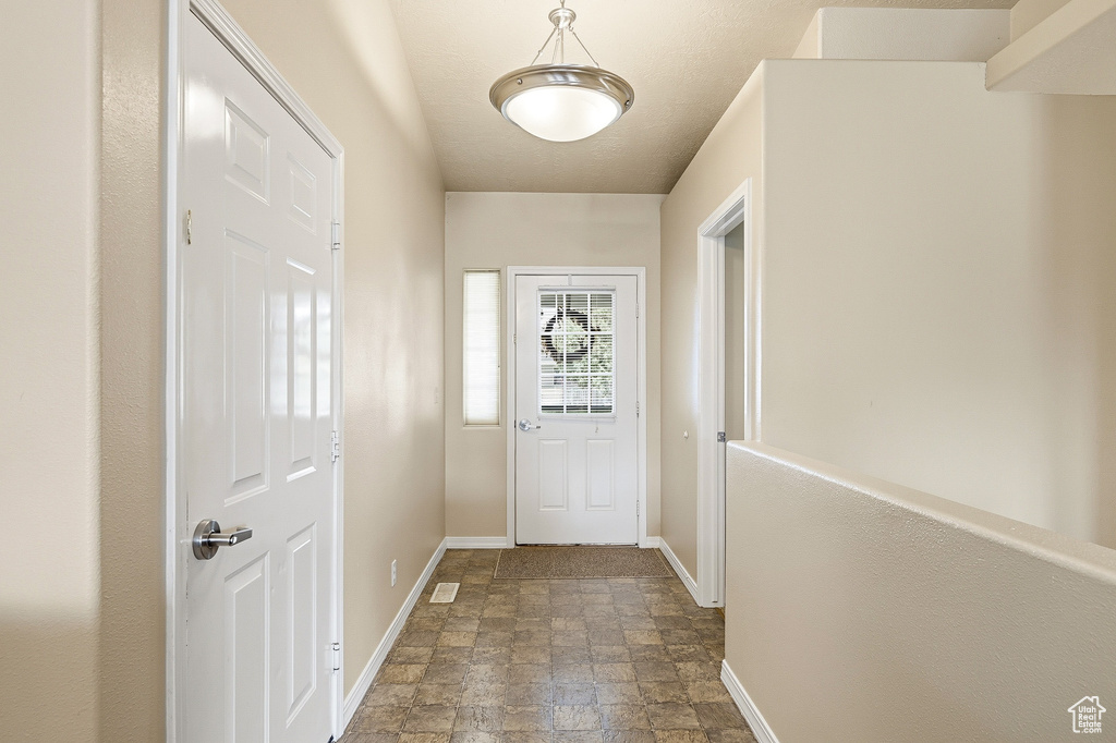 Photo 4 for MLS #2118287 at 4155 W 275 North
