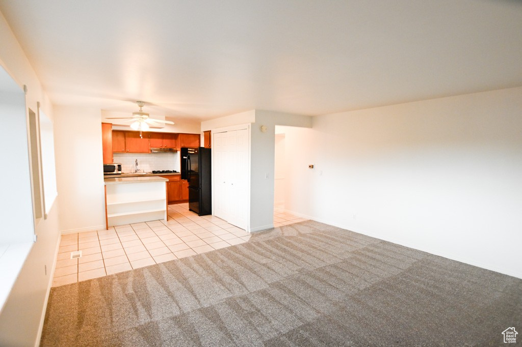 Photo 4 for MLS #2118288 at 2220 E Murray Holladay Rd #206