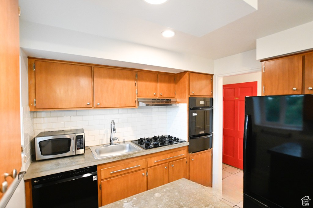 Photo 8 for MLS #2118288 at 2220 E Murray Holladay Rd #206