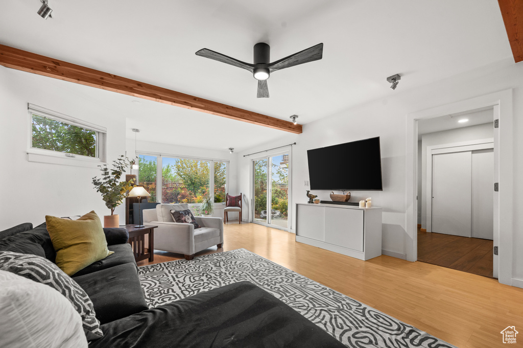 Photo 4 for MLS #2118292 at 1411 S Utah St #23