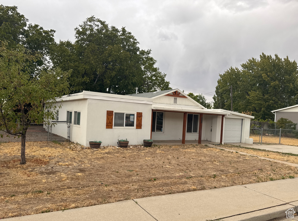 Photo 2 for MLS #2118298 at 915 N 350 East