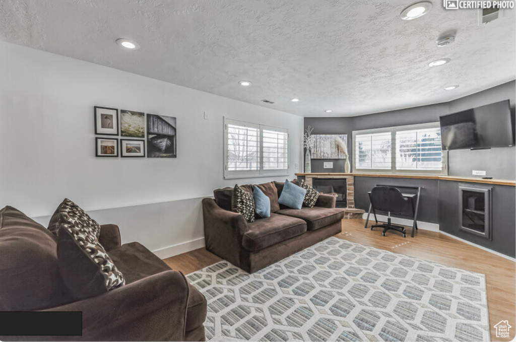 671 W 975 S Lehi, UT 84043