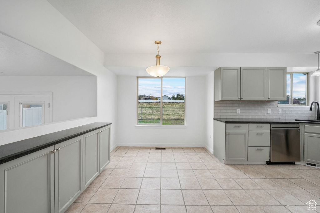 Photo 5 for MLS #2118303 at 6698 Early Dawn