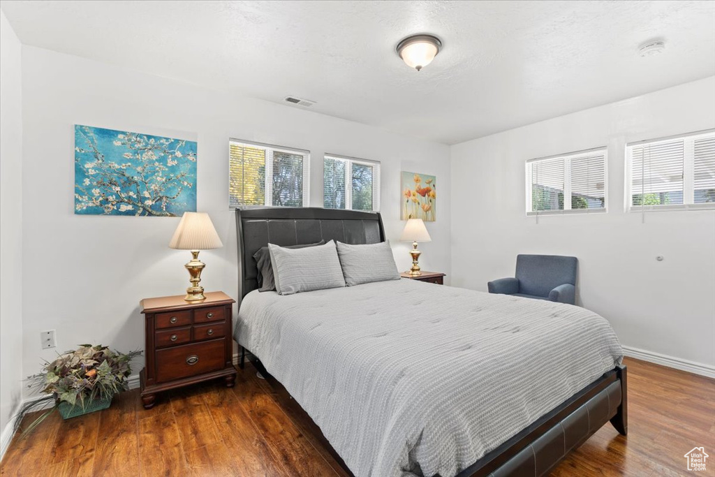 Photo 12 for MLS #2118304 at 1345 E Elm Leaf Cv