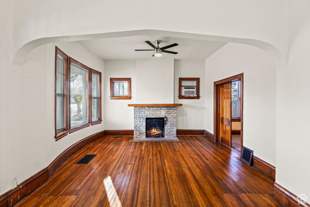 Photo 2 for MLS #2118307 at 128 W 100 North