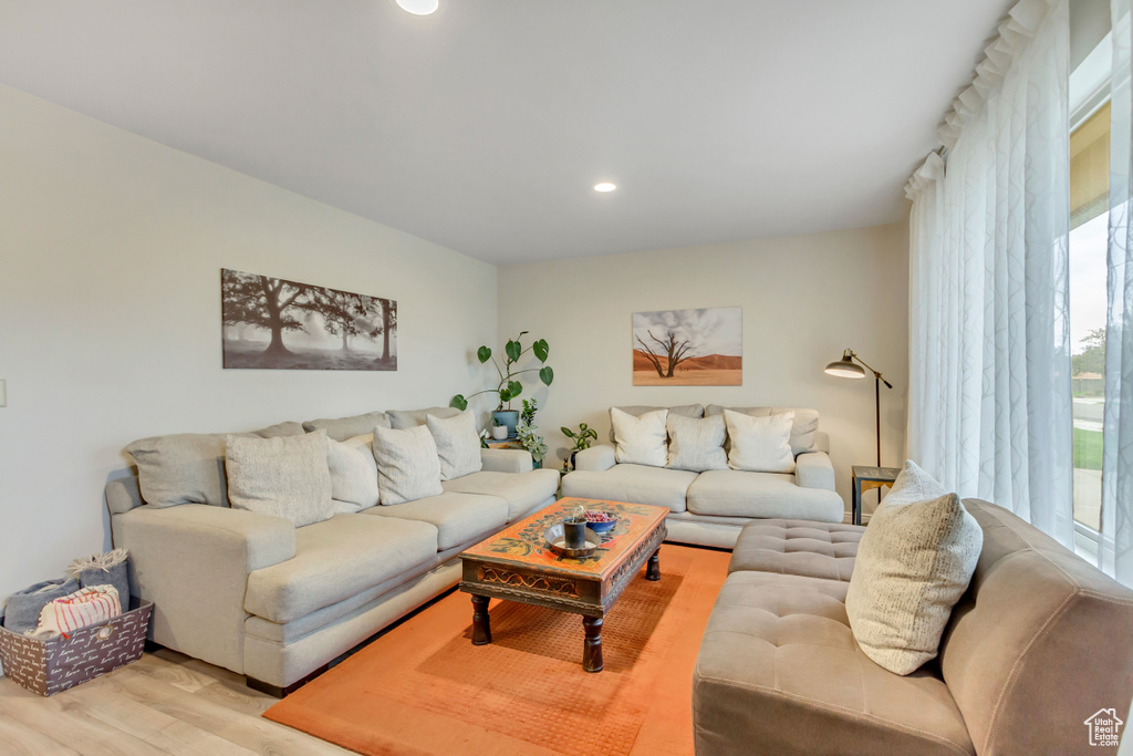 Photo 12 for MLS #2118308 at 3503 W Paiute Dr