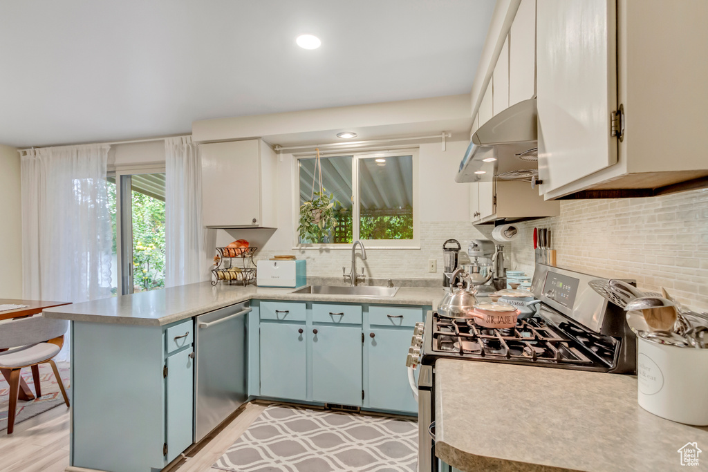 Photo 6 for MLS #2118308 at 3503 W Paiute Dr