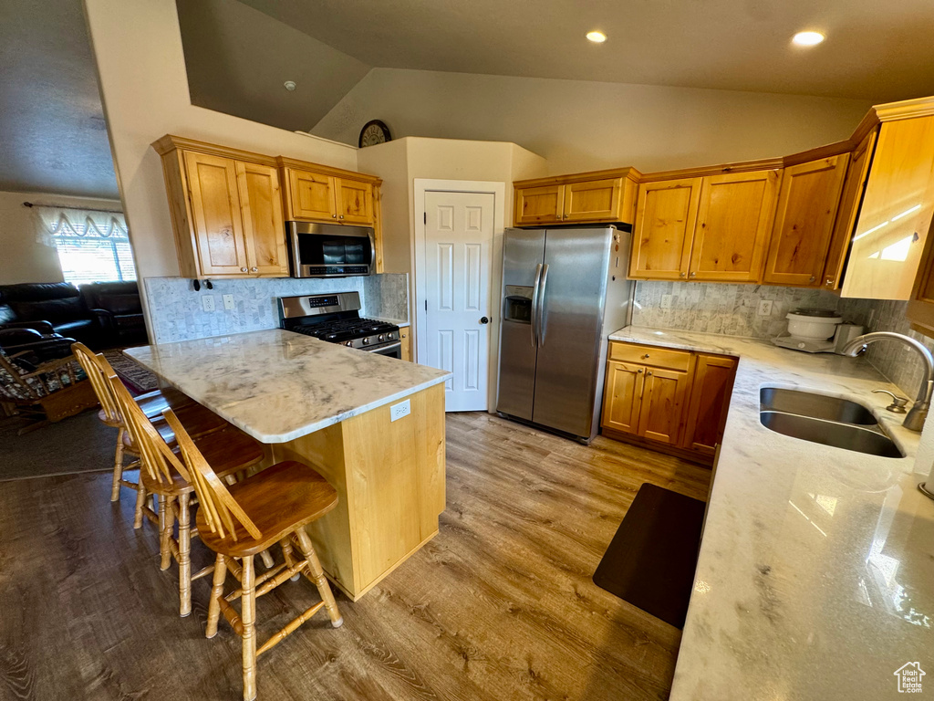 Photo 3 for MLS #2118309 at 2513 W 600 North