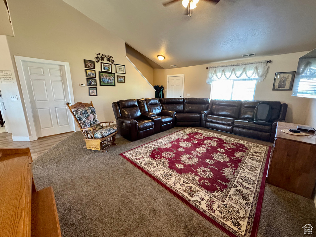 Photo 10 for MLS #2118309 at 2513 W 600 North