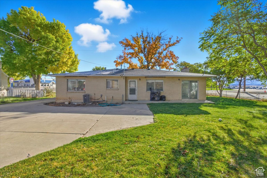 Photo 32 for MLS #2118312 at 564 S Main St