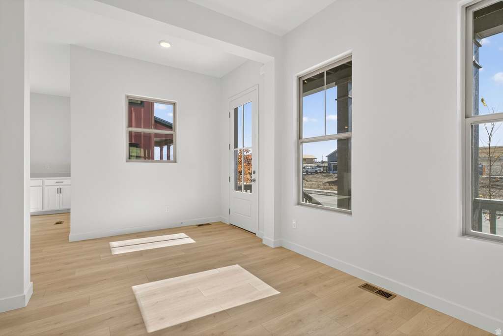 7238 W TERRAINE RD West Jordan, UT 84081