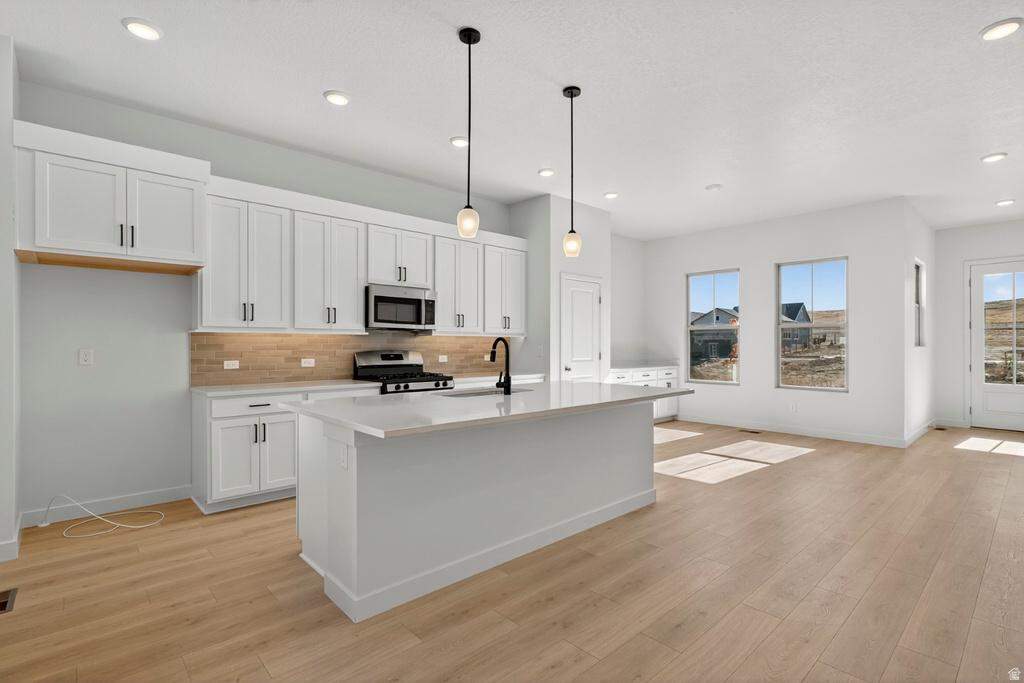 7238 W TERRAINE RD West Jordan, UT 84081