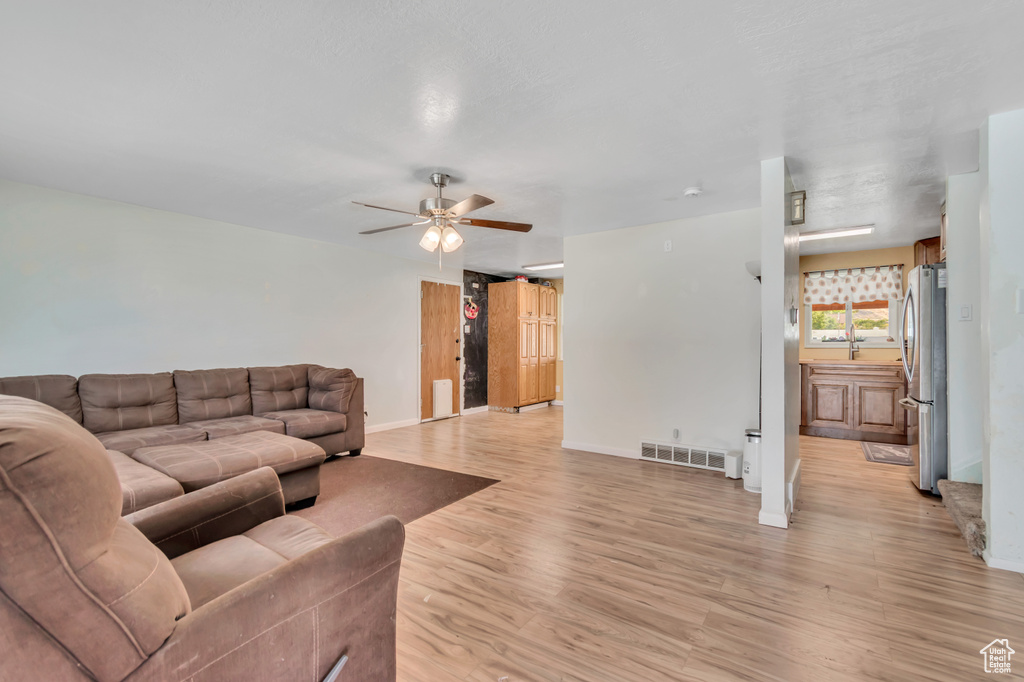 Photo 4 for MLS #2118341 at 388 E 600 South