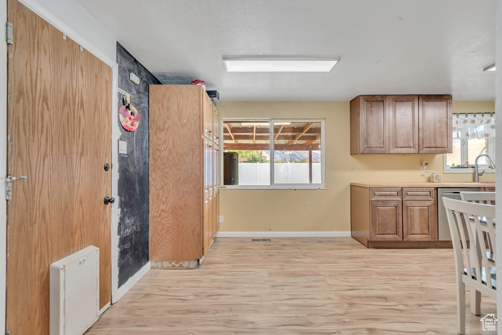 Photo 8 for MLS #2118341 at 388 E 600 South