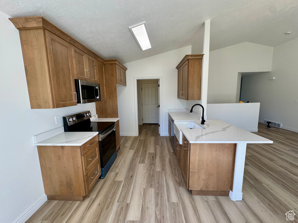 Photo 13 for MLS #2118342 at 948 N 680 West