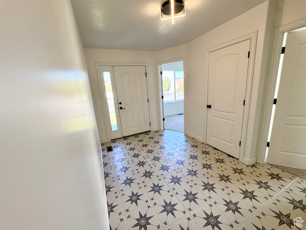 Photo 6 for MLS #2118342 at 948 N 680 West