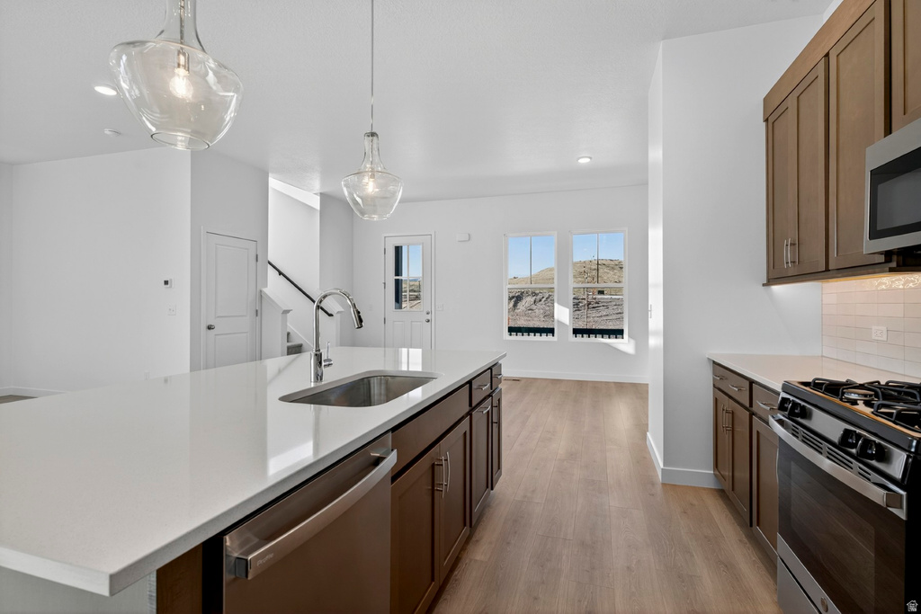 7261 W HIDDEN HILLS WAY West Jordan, UT 84081