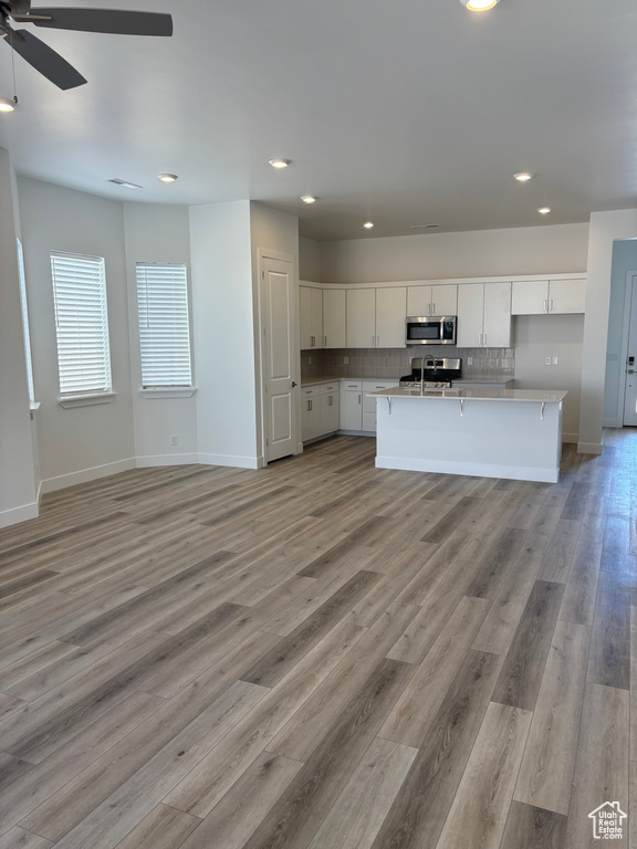 Photo 5 for MLS #2118361 at 486 W Green Mountain Dr
