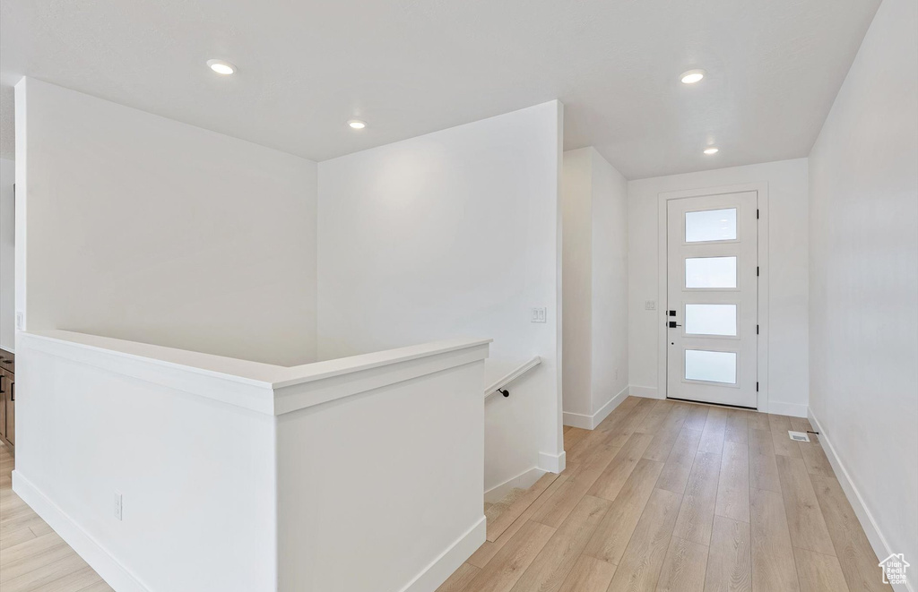 Photo 2 for MLS #2118364 at 1018 E 250 South