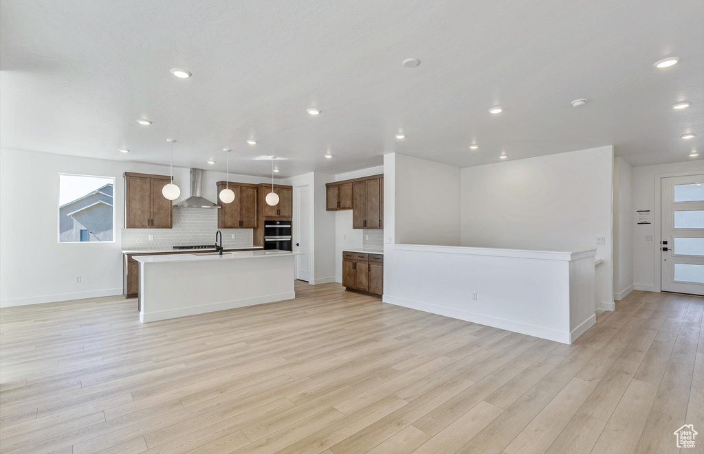 Photo 3 for MLS #2118364 at 1018 E 250 South