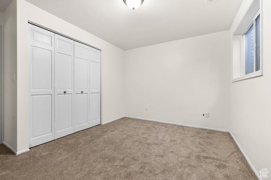 3404 E ENCHANTED HILLS DR Cottonwood Heights, UT 84121