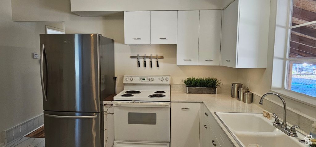 311 E VIDAS AVE South Salt Lake, UT 84115
