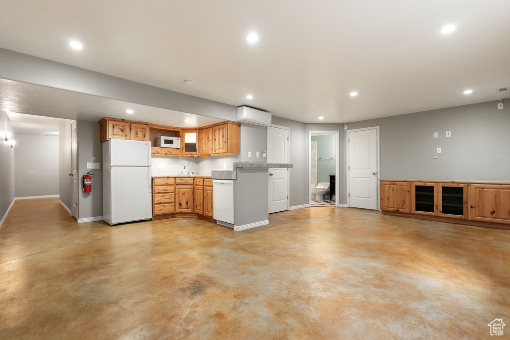 7069 W COTTAGE POINT DR West Jordan, UT 84081