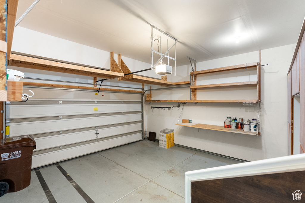 7069 W COTTAGE POINT DR West Jordan, UT 84081