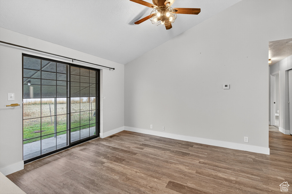 Photo 11 for MLS #2118390 at 221 N Center St