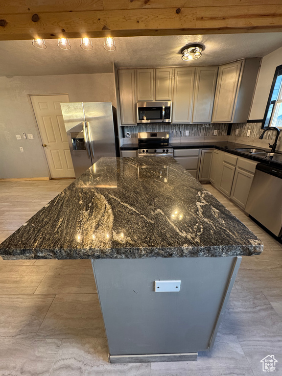 Photo 6 for MLS #2118402 at 121 2nd