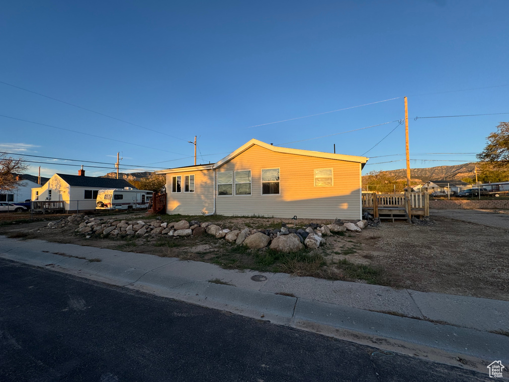 Photo 45 for MLS #2118402 at 121 2nd