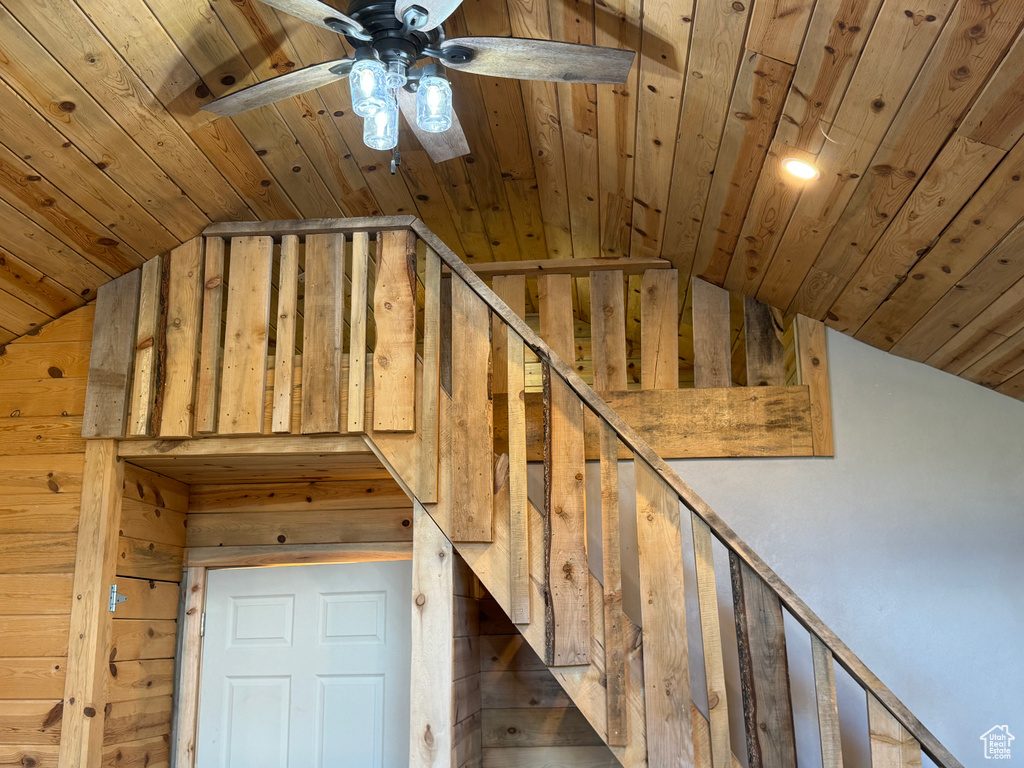 Photo 15 for MLS #2118402 at 121 2nd