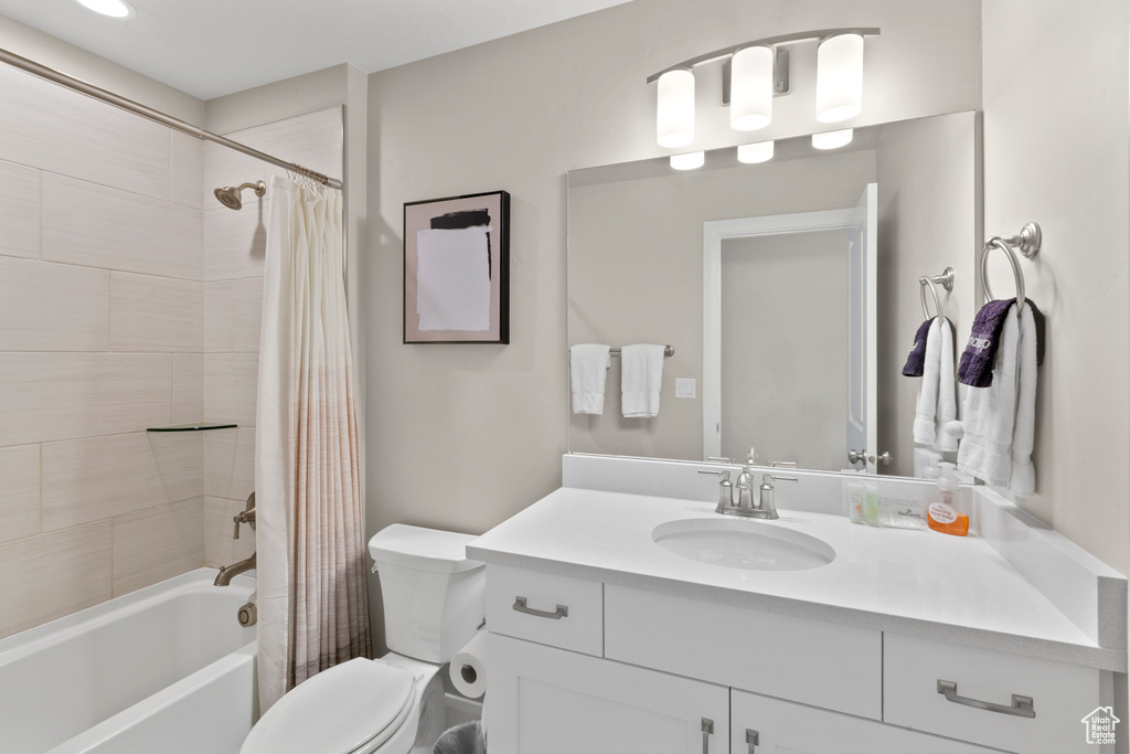 Photo 26 for MLS #2118405 at 2343 E Escondido Dr