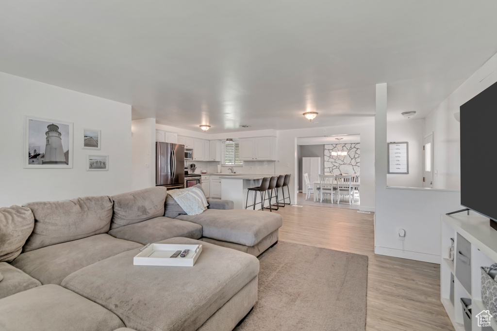 Photo 4 for MLS #2118406 at 3854 S 1925 West