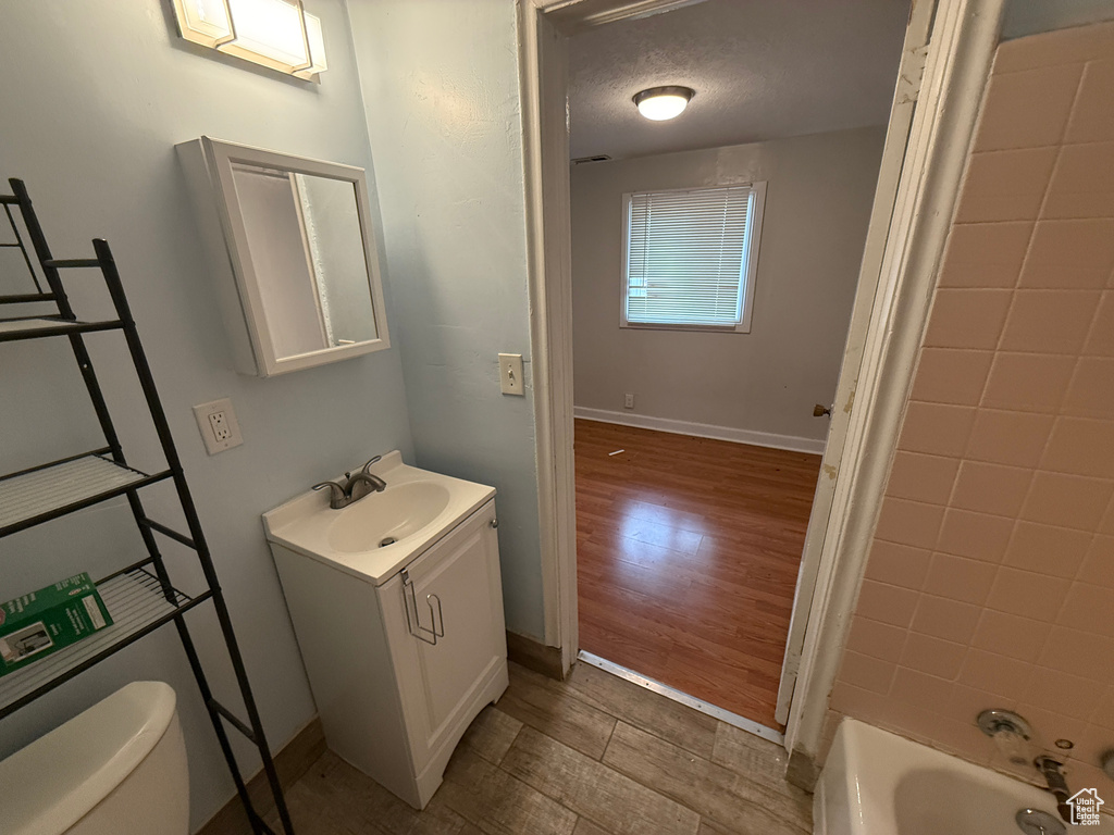 Photo 16 for MLS #2118407 at 221 L St