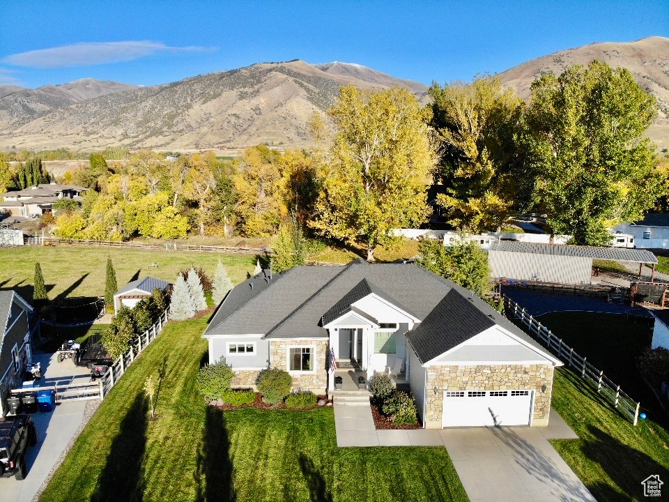 Photo 3 for MLS #2118408 at 4008 S Cottonwoods Ct