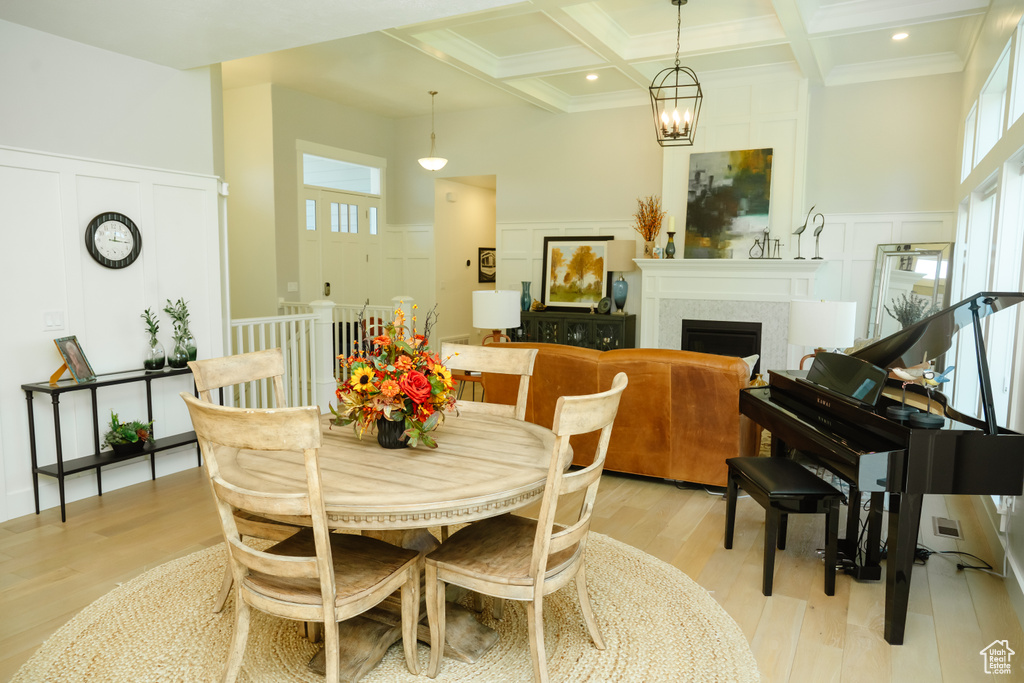 Photo 9 for MLS #2118408 at 4008 S Cottonwoods Ct