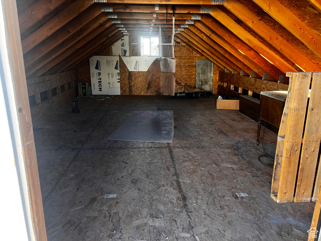 Photo 33 for MLS #2118409 at 613 W 1550 North