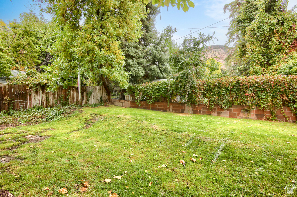 2466 S FILLMORE AVE Ogden, UT 84401